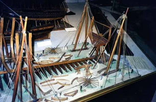 Modelo - MM París002b.webp