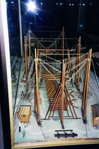 Modelo  - MM París 004b.webp