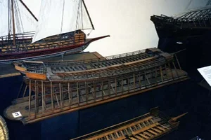 Modelo  - MM París 003b.webp