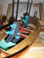 Bancos encolados.jpg