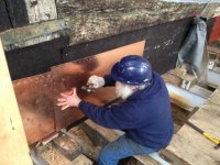 forrado de cobre con fieltro embreado debajo.jpg