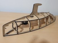 Casco preparado para el montaje de las ventanas.jpg