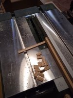 01 CORTADO DE LISTONES 12X3X7.jpg