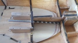 Perforando el casco.jpg