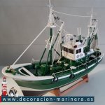 maqueta-de-barco-pesquero-del-cantabrico_1164561_00310800.jpg
