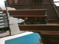 16 escudos popa.jpeg