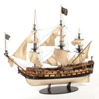 Maqueta-barco-pirata-royal-fortune-occre-con-peana.webp