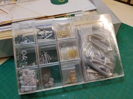 17 CAJA OTRAS PIEZAS.webp