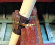 109 Mástil asegurado.jpg