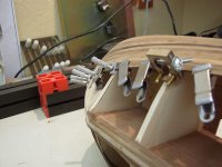 Tornillos y pinza.JPG