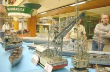 exposicion grua 2006.jpg