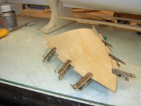 EPSN1610 preparar curvado cubierta proa1.JPG