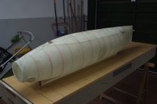 Casco de fibra terminado y con tapa cortada.jpg