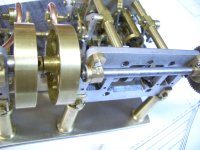 CIMG5039 Detalle fijación del eje.JPG