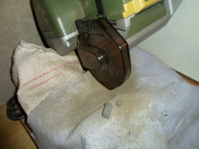 Disco con la carcasa de platico de proteccion comprobamos que no toca el disco con el plastico importante ya lo tenos listo ahora le podemos pasar a la sierra fet si lo necesitamos.....