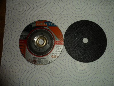 Otra vista del disco original y el realizado por mi......