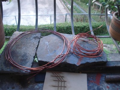 alambre de cobre, del que se usa para rebobinar los motores electricos.