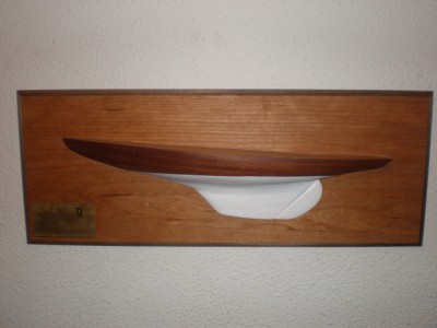 El medio casco