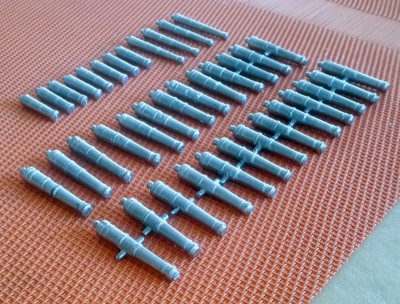 26 cañones 12 cortos, 4 de 6 largos y 8 obuses de 24