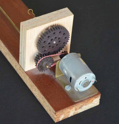 Máquina de forrar cabos - detalle.jpg