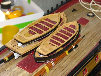lancha bombo y botes.jpg