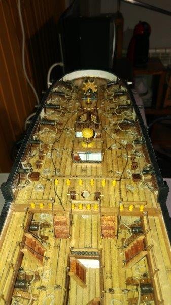 Re: U.S Constellation (A.L 1:85) por Antonio