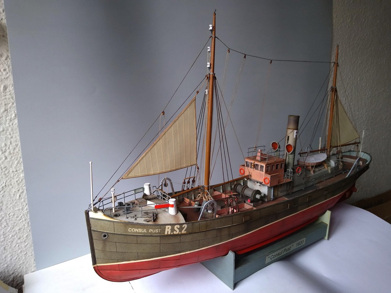 Re: CONSUL PUST Fishing trawler