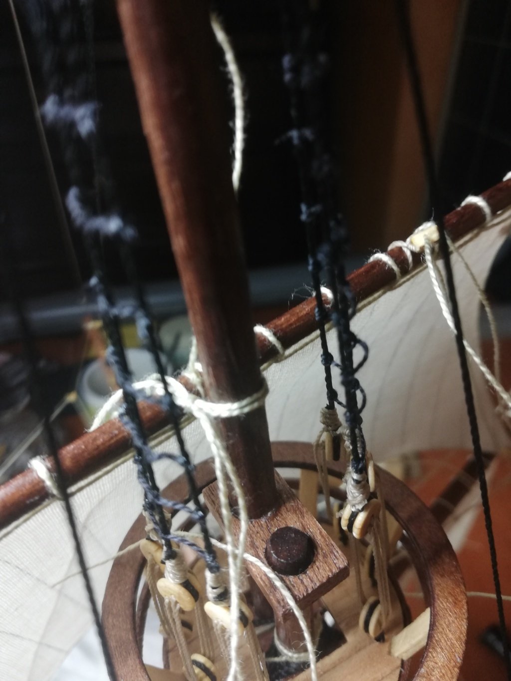Re: Mayflower de Constructo 1/65 (Mod. Antiguo)