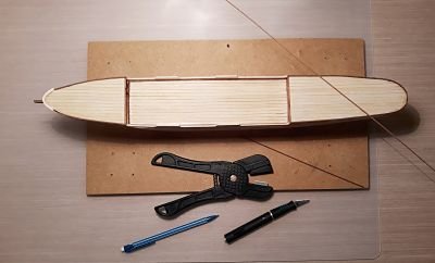 Re: J. S. ELCANO / Constructo - Escala 1:205