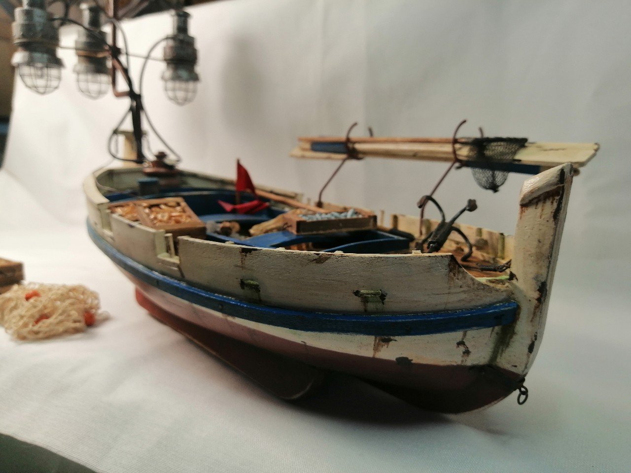 Re: Bote de luz calella