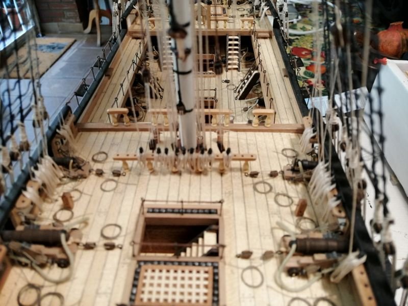 Re: CONSTELLATION de Artesanía Latina 1:85