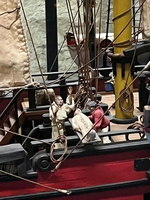 Re: Maqueta del Santísima Trinidad en el Museo Naval de La Habana