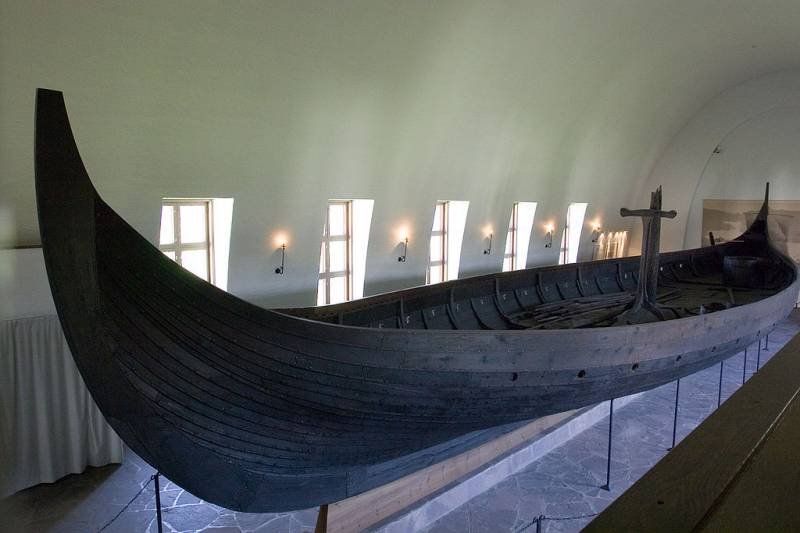1530673672_6a-viking_ships_museum_-_oslo_norway_-_panoramio.jpg