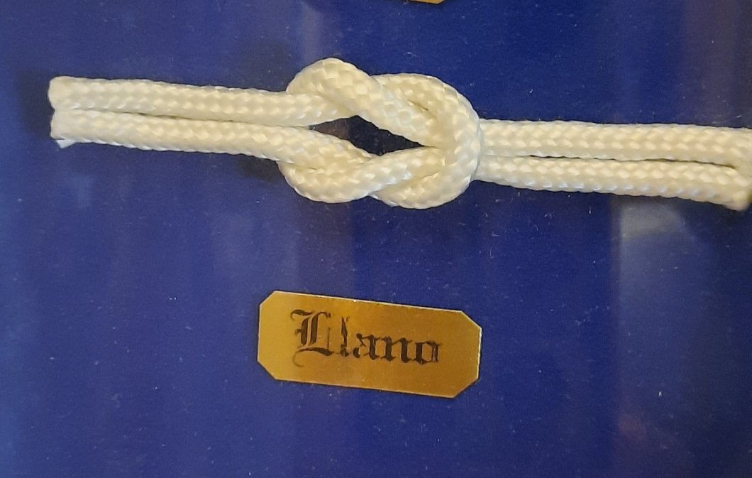 NUDO LLANO.