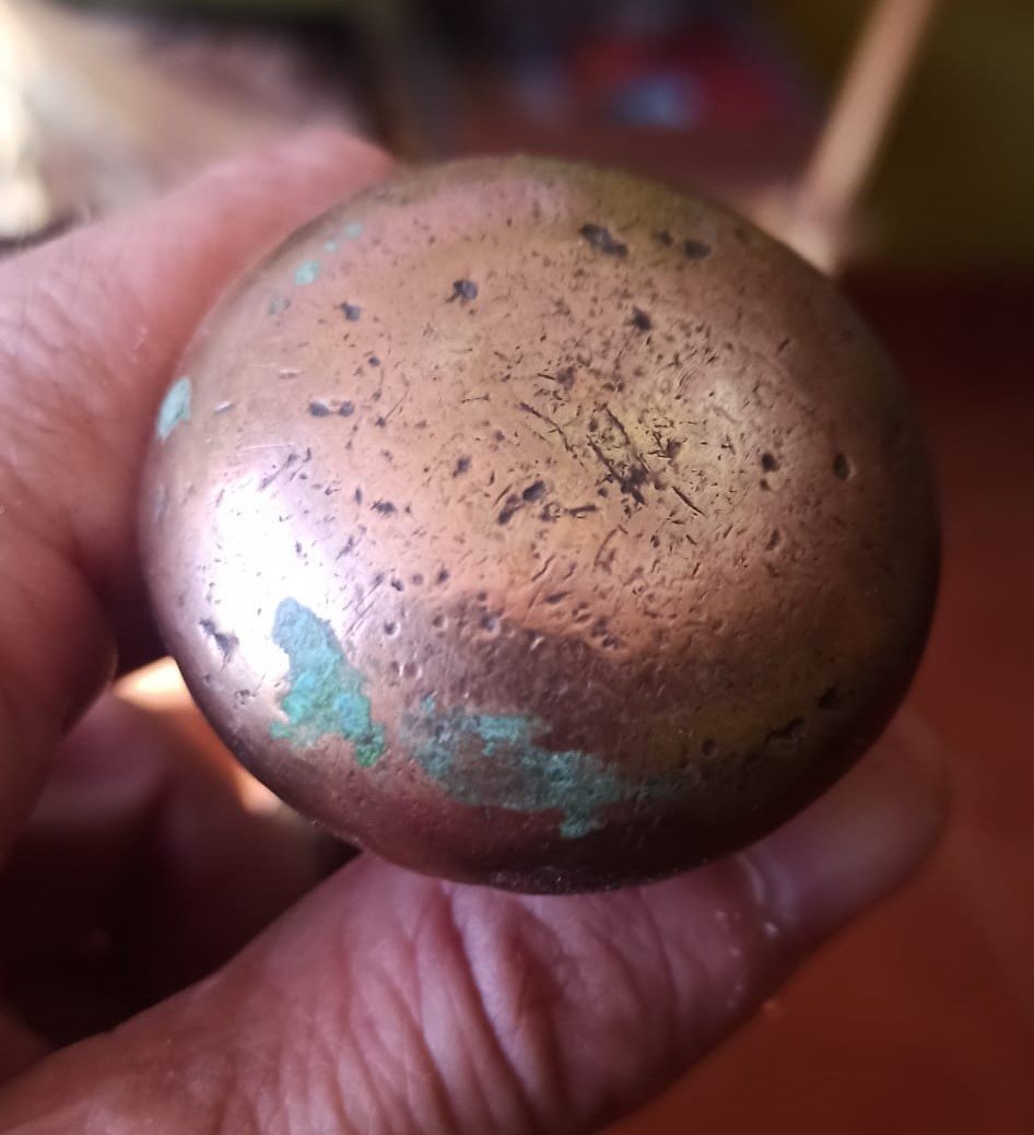 esta segunda es despues de pasar un poco de estropajo de aluminio por la zona oxidada