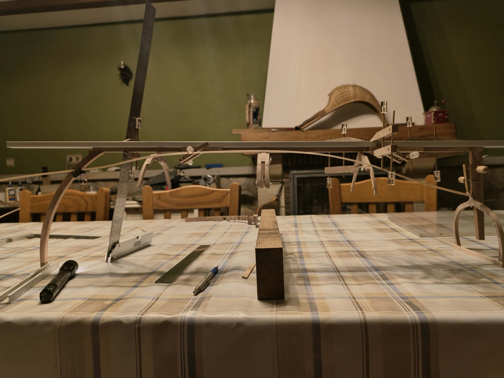 Re: Construcción de la Capitana de 1688 según el estudio del facs. y trans. E:1/60