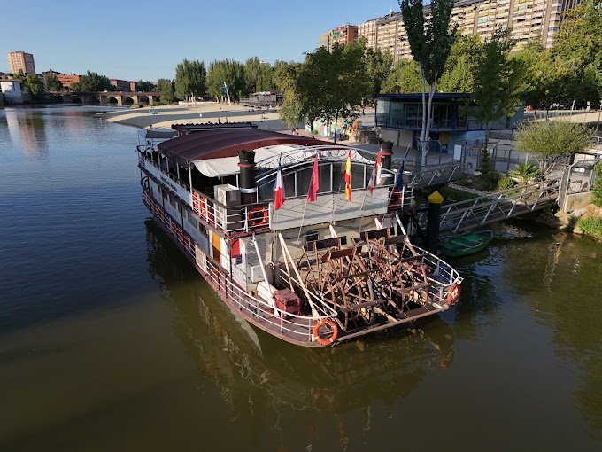 La Leyenda del Pisuerga.jpg