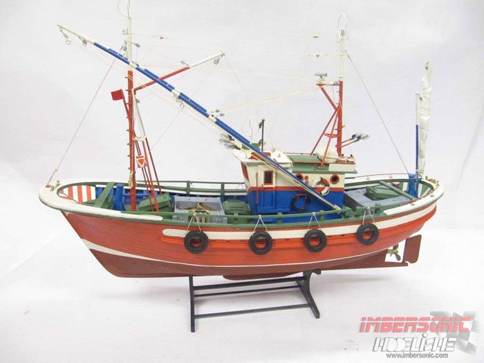 barco-en-madera-para-construir-merlucera-del-cantabrico-disarmodel-49020143.jpg