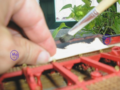 PERDON por la foto, pero la planta tenia mas ganas de protagonismos que el pincel.