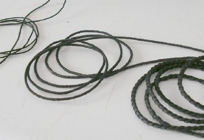 a la izquierda, colchado de dos hilos del 50 100% algodon.
<br />En el centro colchado con tres cordones de 2 hilos
<br />A la derecha, colchado con tres cabos de tres cordones de dos hilos (18 hilos en total)