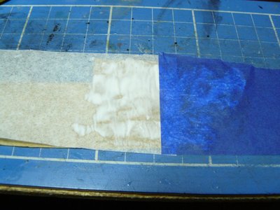 se le añaden las capas de papel seda de los colores adecuados