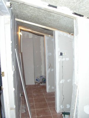 Debe quedar de esta manera, pero con techo de pladur que en esta parte de la obra que es el trastero para la Almirante falta.
