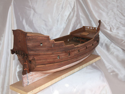 Fragata Berlìn,  casco 102.jpg