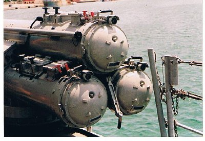 tubo lanza torpedos
