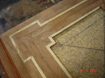 Realizando una peana.