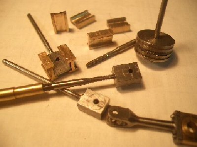 Vastagos, crucetas, deslizaderas, etc