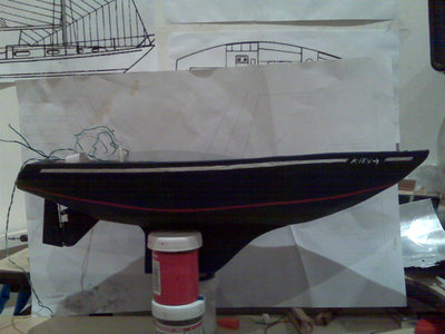 Mas pintura. linea de flotación , nombre etc