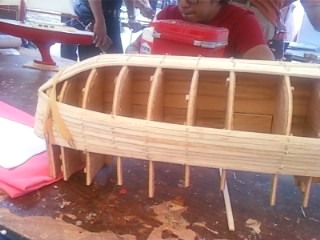 Re: Construccion del Holandes Errante (Piratas del caribe)