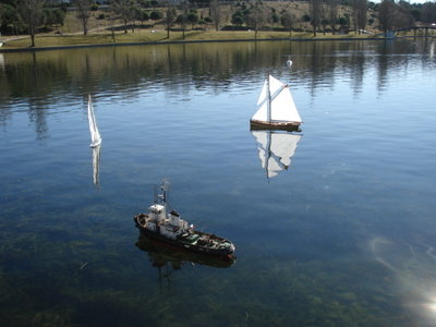 Velero y remolcador Abeylle, de Jose antonio Rabadán  y Jose Luis Gallego.