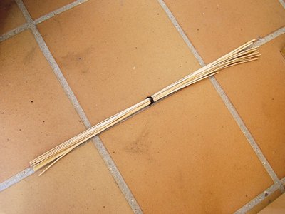 Listones de madera de chopo.